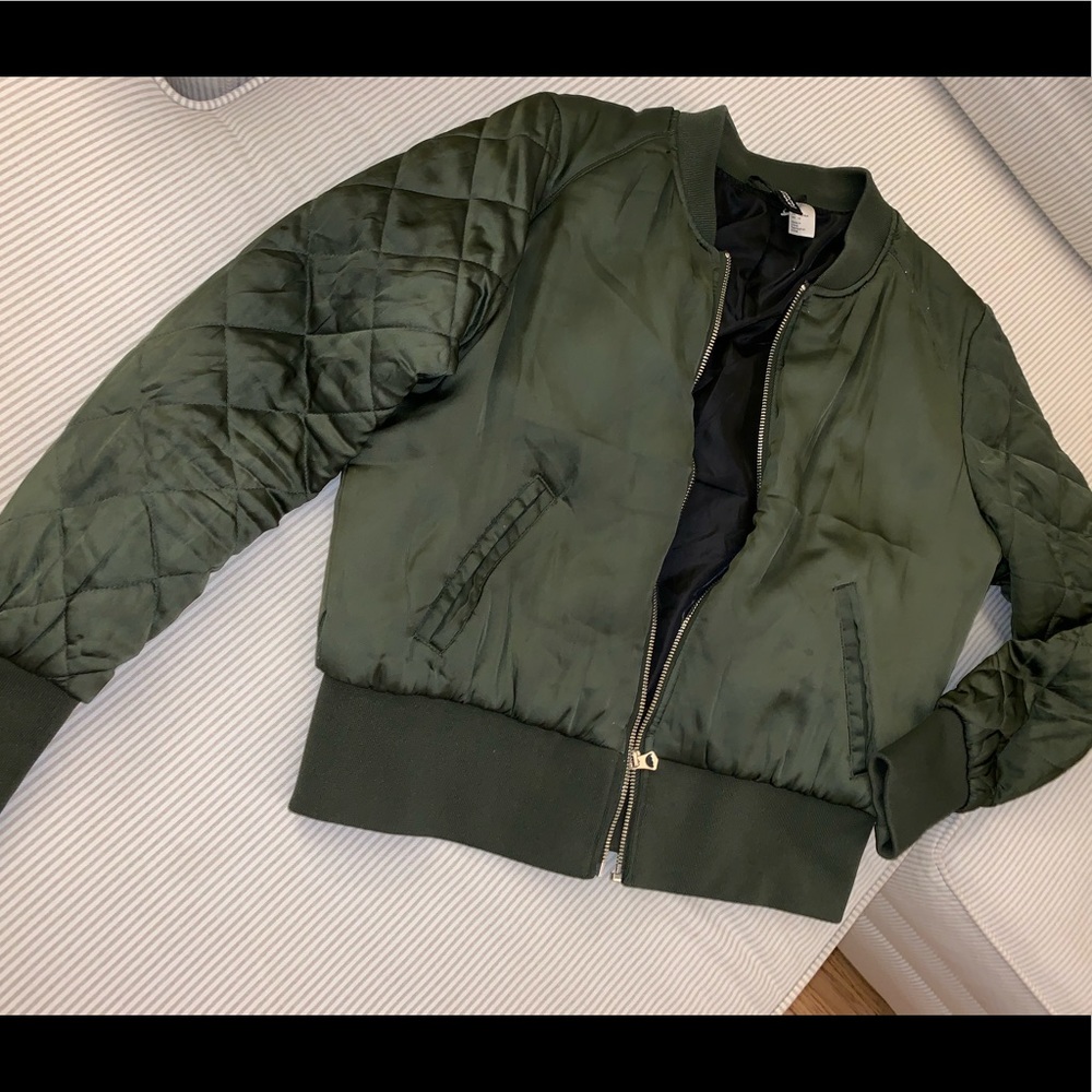 DIVIDED olive green bomber